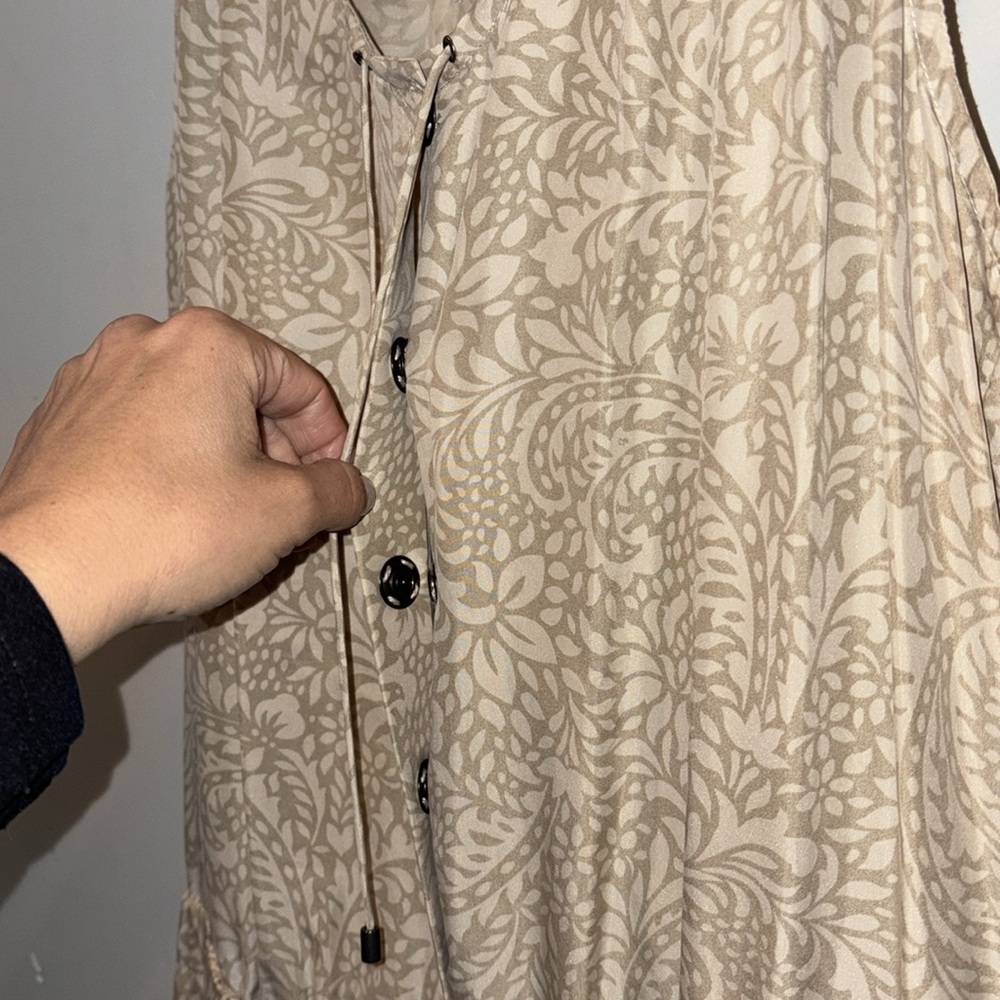 Club Monaco Paisley Silk Sleeveless Snap Front Romper Size 4 Tan - Picture 5 of 16